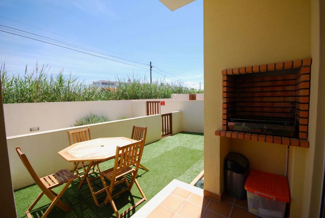 Marta Apartment - Balcony, Patio, Pool Ferrel  Exterior photo